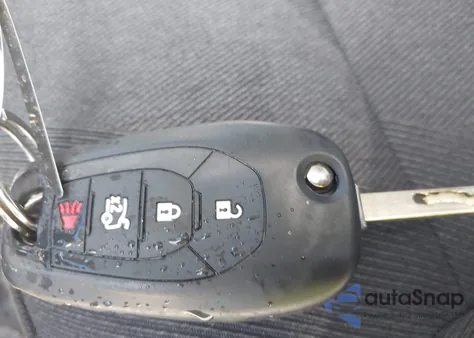 2025 Chevrolet Trax Fwd Ls из США, поврежденный, VIN KL77LFEP1SC102825